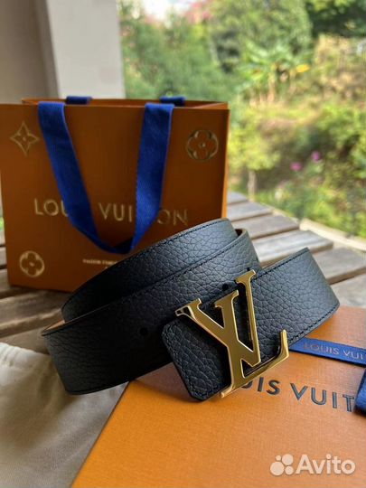 Двухсторонний ремень Louis Vuitton Initiales lv ко