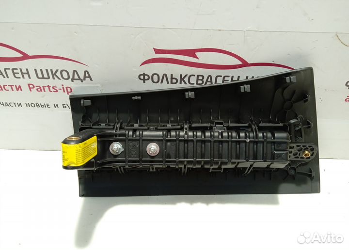 Подушка безопасности боковая левая Шкода Карок
