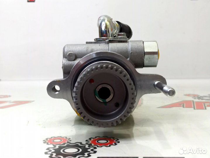 Насос гидроусилителя Mazda WL Ur5632600