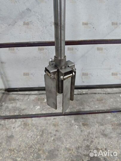 Мешалка для бытовой и авто химии 0.37 кВт 186 об