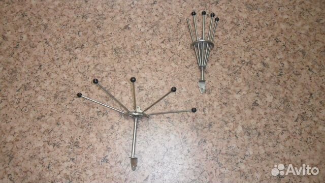 Вешалки, крепления для бельевой веревки и крючки