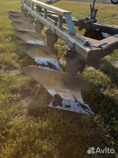 Плуг Светлоградагромаш 5-6 корп. (ПНУ), 2015