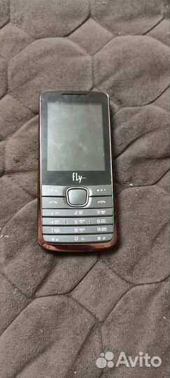 Телефон fly TS105