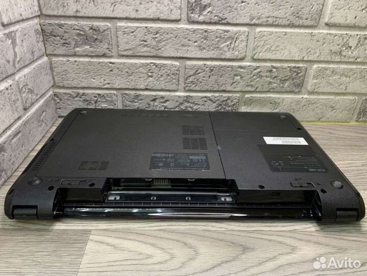 15,6 Ноутбук DNS на i3-3120m