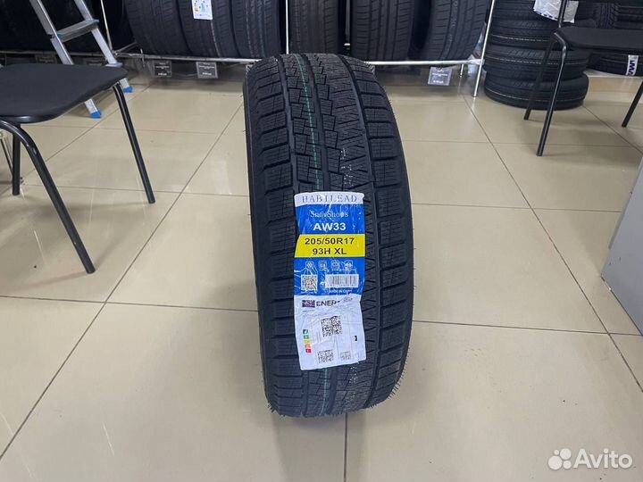 Habilead SnowShoes AW33 205/50 R17 93H