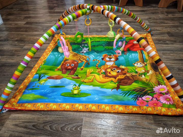 Развивающий коврик