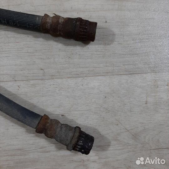 Шланг тормозной передний Nissan Almera G15 седан