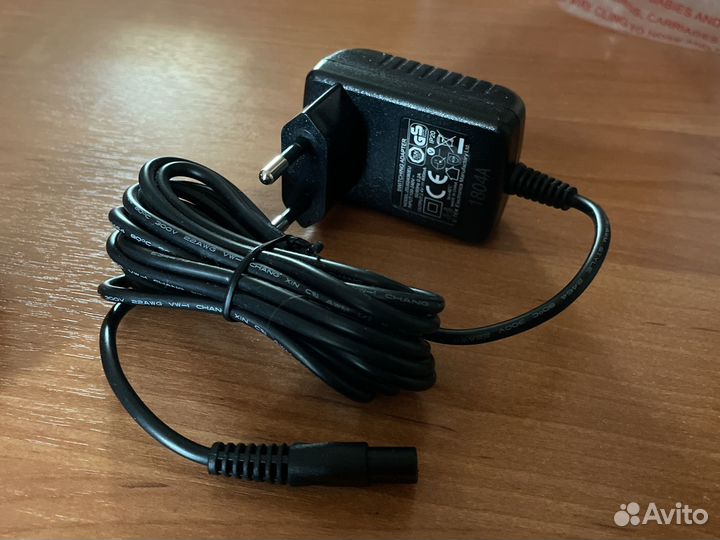 Машинка для стрижки волос профессиональная