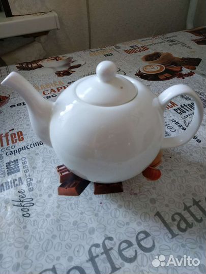 Заварочный чайник,фарфор
