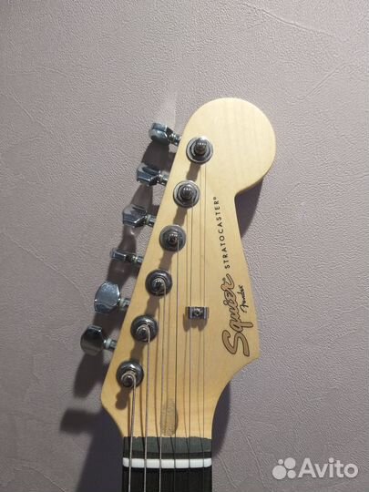 Электро гитара Fender Squier stratocaster