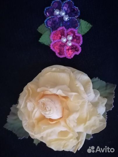 Брошки винтажные