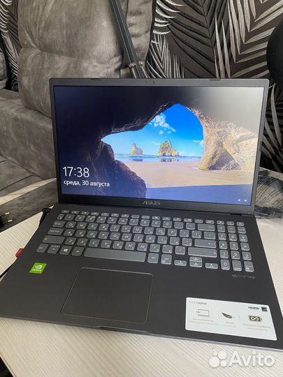 Ноутбук asus Laptop