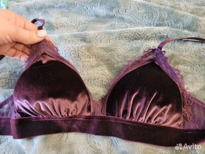 Бюстгалтер