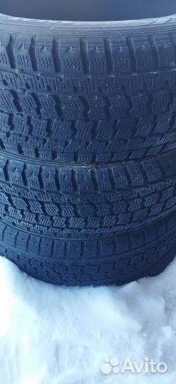 Goodyear Wrangler Ultra Grip 215/65 R16