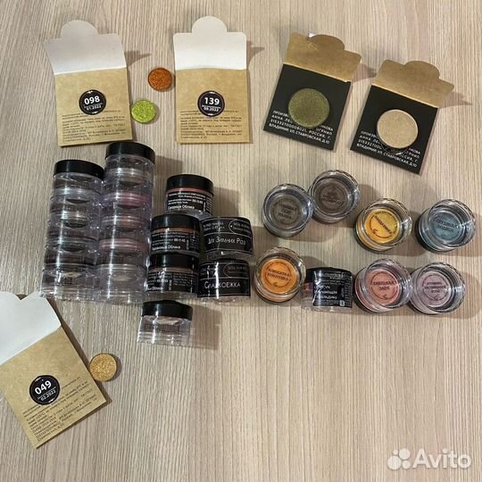 Тени, румяна, тестер стаки Tammy Tanuka