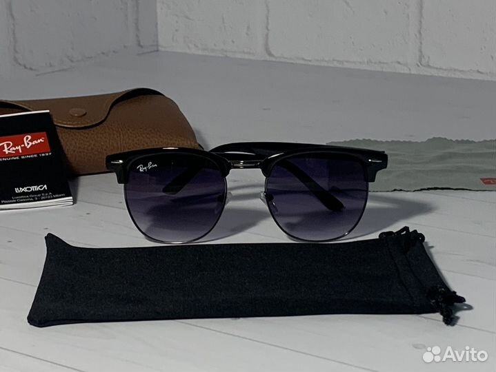 Солнцезащитные очки Ray Ban