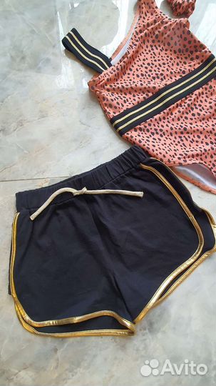 Новый комплек купальник, шорты, резинка