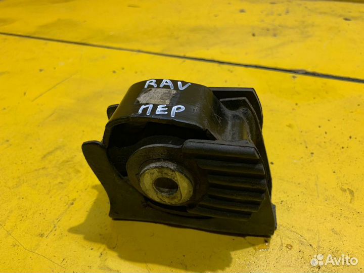 Опора двигателя передняя Toyota RAV 4 40 (2015-201