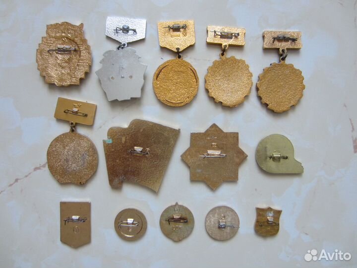 Значки СССР набором