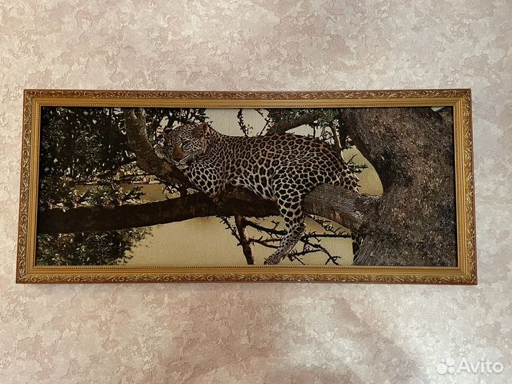 Картина из гобелена