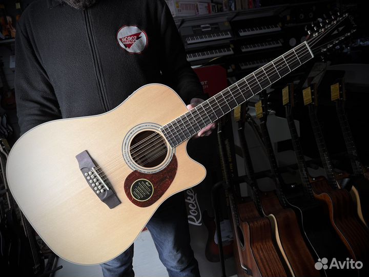 Электроакустическая гитара 12 струнная