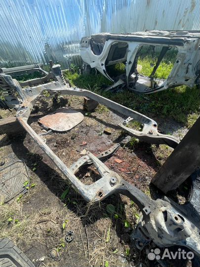 Рама с документами Toyota Crown JZS 141