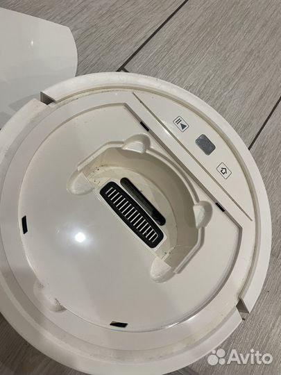 Робот пылесос