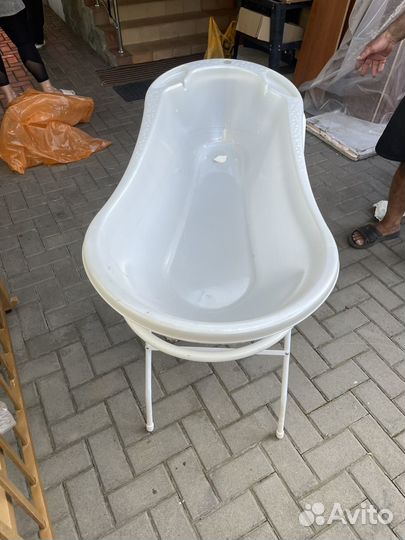 Ванночка на подставке