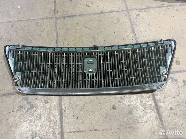Решетка радиатора Toyota Cresta JZX100