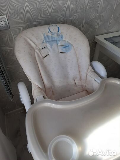 Стульчик для кормления Capella S-210