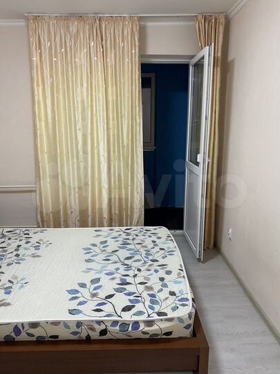 3-к. квартира, 80 м², 1/16 эт.