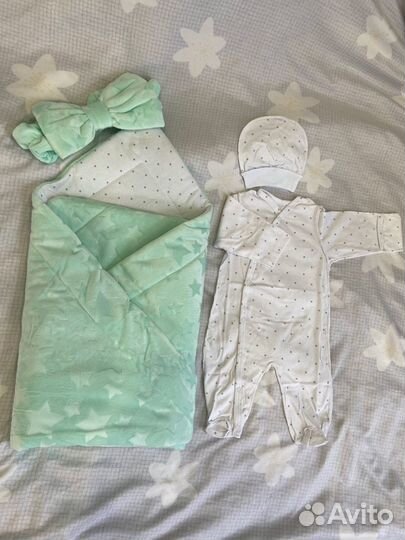 Комплект на выписку (лето) новый