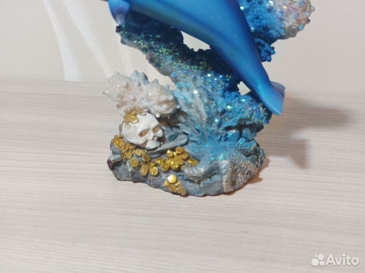 Статуэтка Дельфин