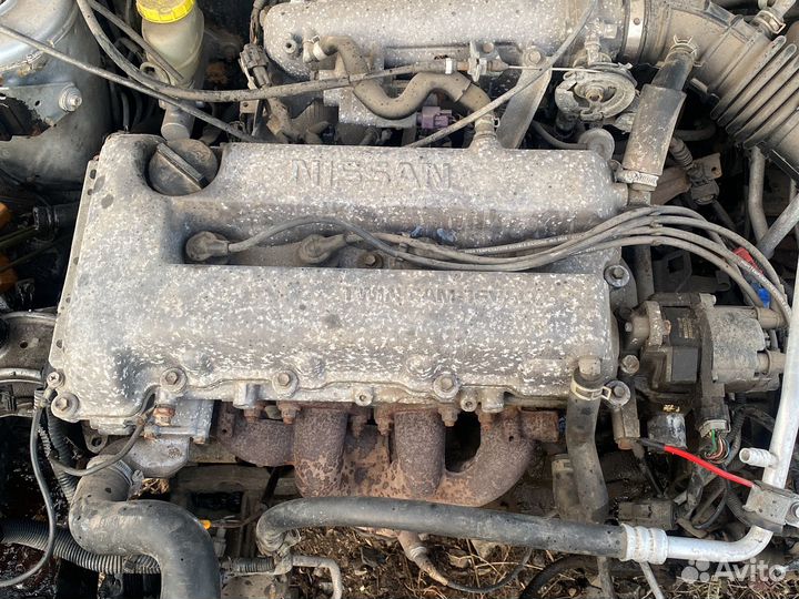Двигатель SR 18 Nissan