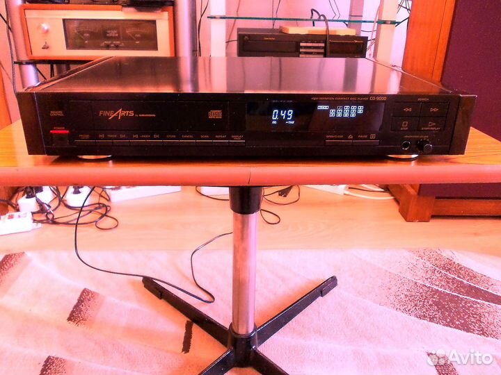 Проигрыватель компакт дисков Grundig CD-9000