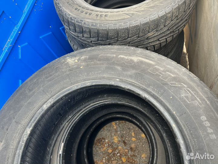 Bridgestone Dueler H/T 684III 245/65 R17 111T