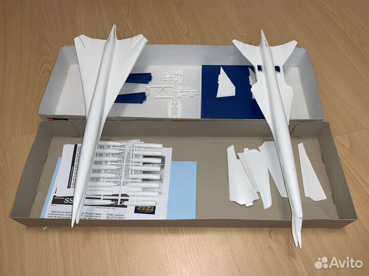 Revell Boeing SST Supersonic Clipper PanAm, 1/200