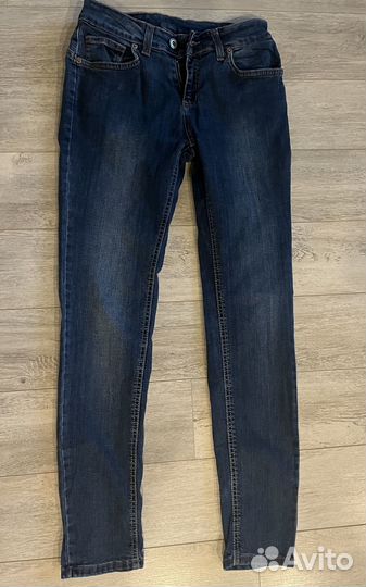 Джинсы