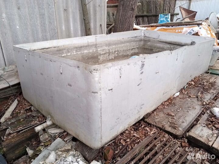 Емкость алюминиевая