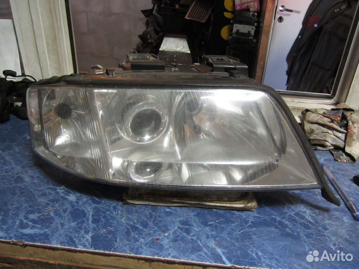 Фара передняя левая Audi А6 C5 2001-2004