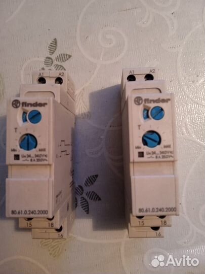 80.61.0.240.0000 Модульное реле времени