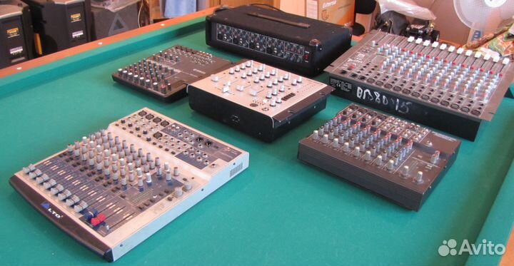 Микшерные пульты Микшер Yamaha Mackie Alto Phonic