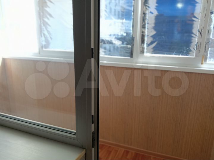 2-к. квартира, 63 м², 5/10 эт.