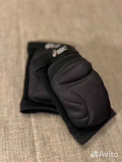 Наколенники волейбольные