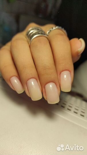 Мастер маникюра