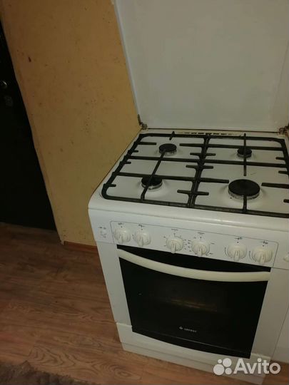 Газовая плита бу Гефест пг 5100-02