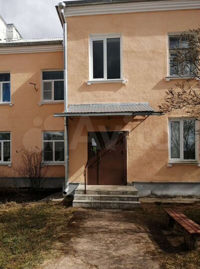 3-к. квартира, 69,9 м², 1/2 эт.