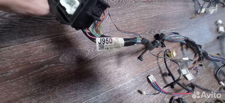 Проводка торпедная Mitsubishi Outlander 3