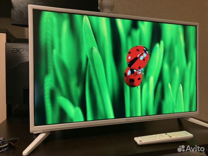 Телевизор Dexp 32 дюйма HD 20 каналов