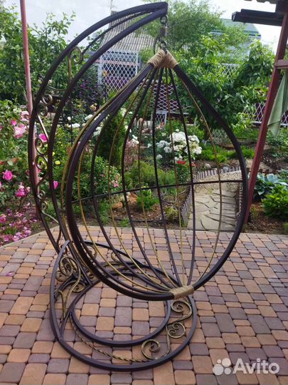 Садовая качеля кокон,кованая